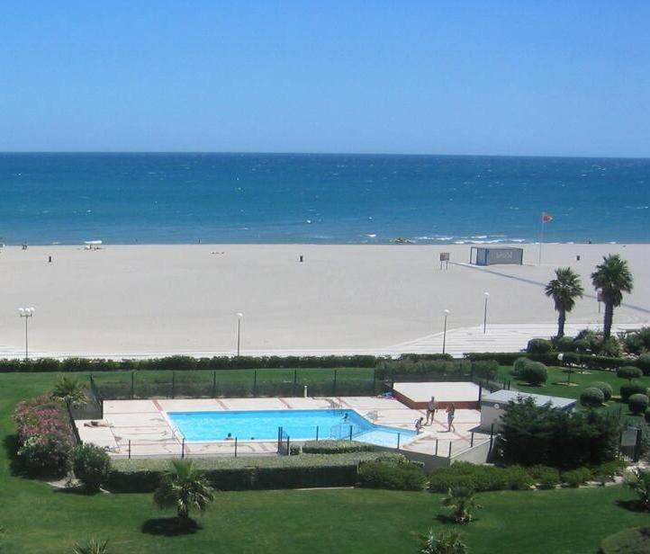 LE JARDIN DE LA PLAGE - T2 - Terrasse jardin 30m2 - Piscine - Clim- Wifi -Parking Canet-en-Roussillon Exterior foto